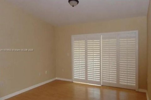 Condo in Miramar, Florida, 2 bedrooms  № 1924089 - photo 3