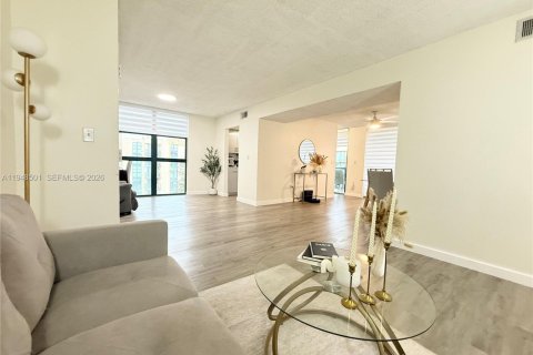 Condo à Miami, Floride, 3 chambres  № 2004489