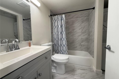 Copropriété à louer à Miami, Floride: 3 chambres, 120.22 m2 № 2004489 - photo 7
