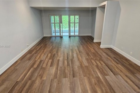House in Boynton Beach, Florida 2 bedrooms, 146.41 sq.m. № 1947425 - photo 10