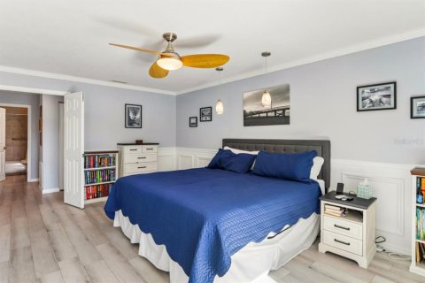 Villa ou maison à vendre à New Port Richey, Floride: 4 chambres, 246.93 m2 № 2402794 - photo 28