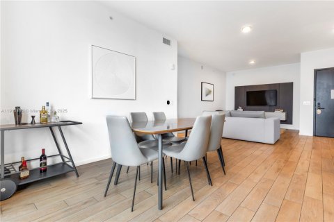 Copropriété à louer à Miami, Floride: 3 chambres, 106.84 m2 № 1966421 - photo 3