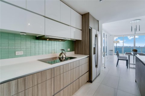 Copropriété à vendre à Miami, Floride: 3 chambres, 143.72 m2 № 1930129 - photo 22