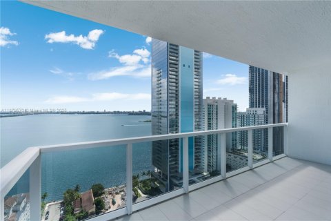 Copropriété à vendre à Miami, Floride: 3 chambres, 143.72 m2 № 1930129 - photo 14