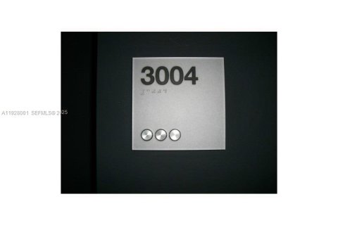 Copropriété à louer à Miami, Floride: 1 chambre, 68.56 m2 № 1988179 - photo 3