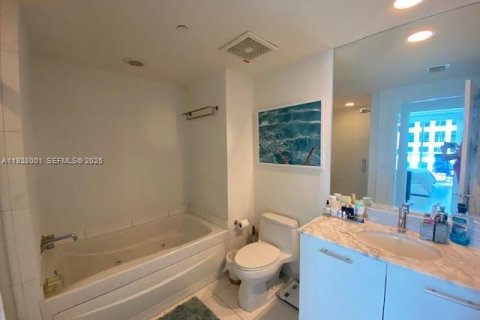 Copropriété à louer à Miami, Floride: 1 chambre, 68.56 m2 № 1988179 - photo 10