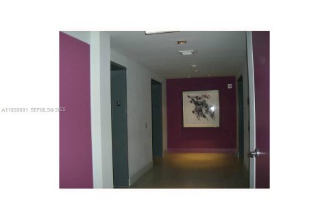 Copropriété à louer à Miami, Floride: 1 chambre, 68.56 m2 № 1988179 - photo 23