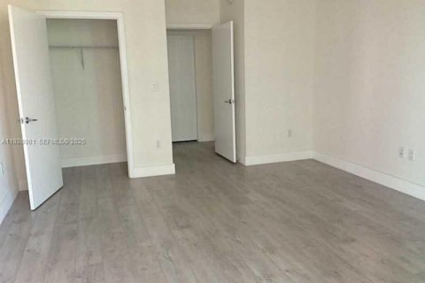 Copropriété à louer à Miami, Floride: 1 chambre, 68.56 m2 № 1988179 - photo 6