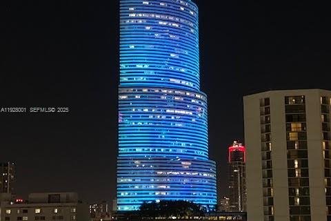 Copropriété à louer à Miami, Floride: 1 chambre, 68.56 m2 № 1988179 - photo 30