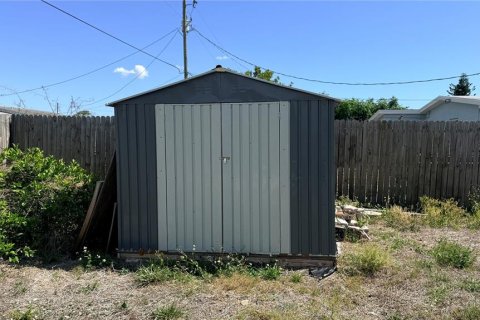 House in North Port, Florida 2 bedrooms, 74.97 sq.m. № 2223528 - photo 14