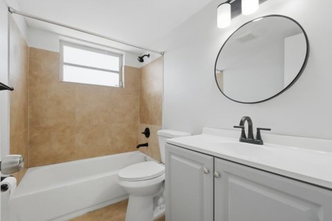 Copropriété à louer à Davie, Floride: 2 chambres, 74.32 m2 № 2431429 - photo 4