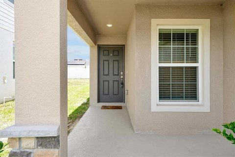 House in ASTONIA in Davenport, Florida 3 bedrooms, 140.19 sq.m. № 1785916 - photo 2