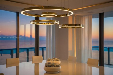 Condo in Sunny Isles Beach, Florida, 4 bedrooms  № 2081316 - photo 6