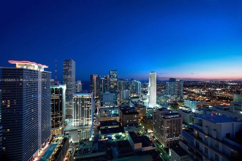 Condominio en venta en Miami, Florida, 2 dormitorios, 111.76 m2 № 1887375 - foto 27