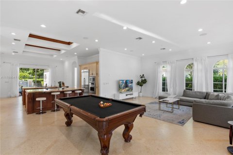 Снять в аренду виллу или дом в Холливуд, Флорида 5 спален, 187.66м2, № 1939694 - фото 20