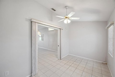 House in New Port Richey, Florida 2 bedrooms, 138.7 sq.m. № 1655189 - photo 22