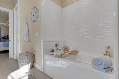 Casa en venta en Fort Myers, Florida, 4 dormitorios, 230.58 m2 № 2377975 - foto 23
