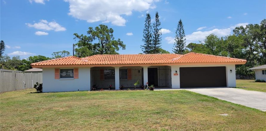 Casa en Sarasota, Florida 3 dormitorios, 153.38 m2 № 1909726