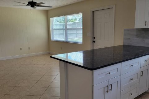 Casa en alquiler en Sarasota, Florida, 3 dormitorios, 153.38 m2 № 1909726 - foto 8