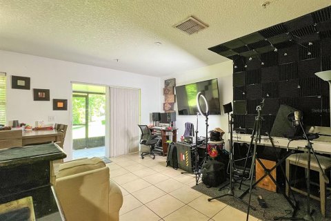 Condo in Orlando, Florida, 2 bedrooms  № 1301873 - photo 9