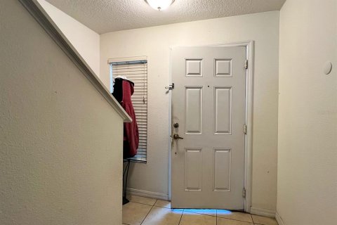 Condo in Orlando, Florida, 2 bedrooms  № 1301873 - photo 13