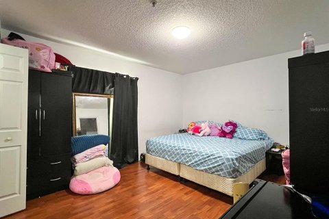 Condo in Orlando, Florida, 2 bedrooms  № 1301873 - photo 18