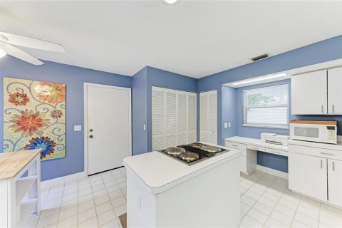 Купить кондоминиум в Венеция, Флорида 5 комнат, 145.95м2, № 2430964 - фото 29