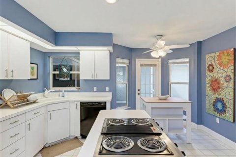 Купить кондоминиум в Венеция, Флорида 5 комнат, 145.95м2, № 2430964 - фото 23