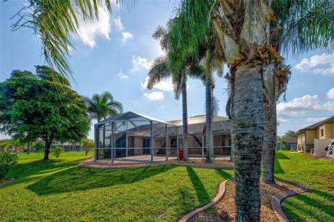 House in Rotonda, Florida 3 bedrooms, 230.12 sq.m. № 1192872 - photo 6