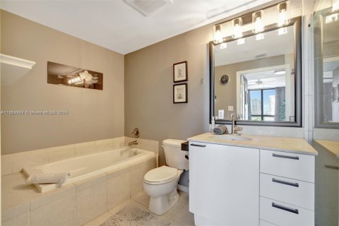 Copropriété à louer à Hollywood, Floride: 3 chambres, 137.68 m2 № 1857546 - photo 14