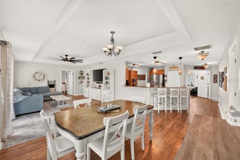 Villa ou maison à vendre à Ocala, Floride: 4 chambres, 190.73 m2 № 2347670 - photo 16