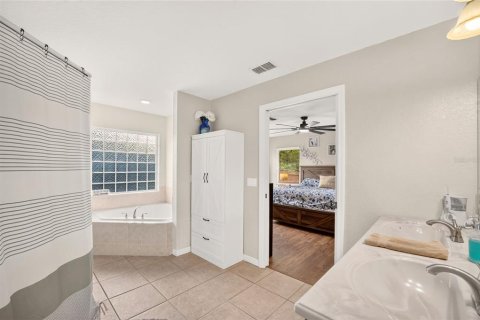 Villa ou maison à vendre à Ocala, Floride: 4 chambres, 190.73 m2 № 2347670 - photo 25