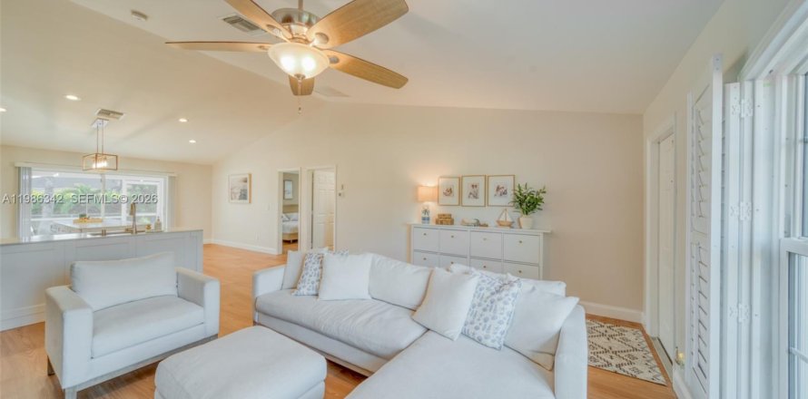 Villa ou maison à Cape Coral, Floride 3 chambres, 132.11 m2 № 2044769