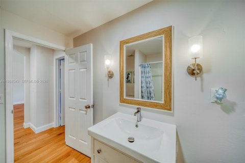 Villa ou maison à vendre à Cape Coral, Floride: 3 chambres, 132.11 m2 № 2044769 - photo 21