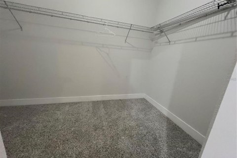 Casa en venta en Apopka, Florida, 4 dormitorios, 242.75 m2 № 1609944 - foto 23