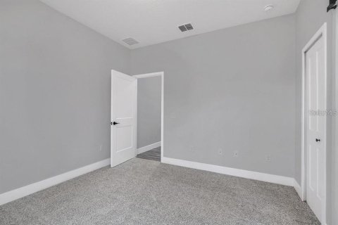 Casa en venta en Apopka, Florida, 4 dormitorios, 242.75 m2 № 1609944 - foto 22