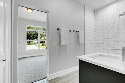 Casa en venta en Apopka, Florida, 4 dormitorios, 242.75 m2 № 1609944 - foto 20