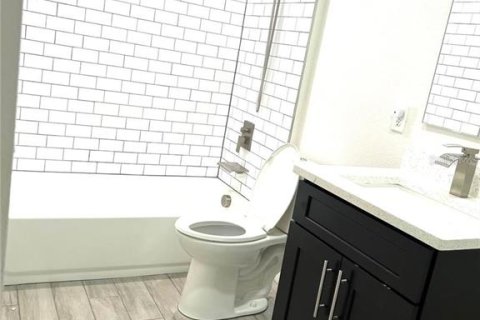 Casa en venta en Apopka, Florida, 4 dormitorios, 242.75 m2 № 1609944 - foto 28