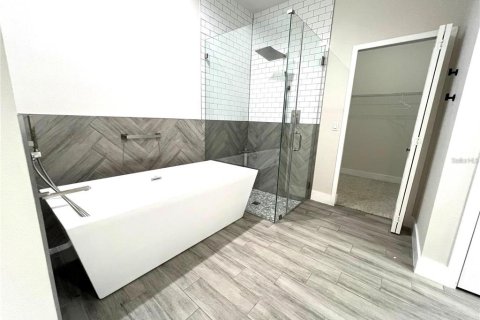 Casa en venta en Apopka, Florida, 4 dormitorios, 242.75 m2 № 1609944 - foto 13