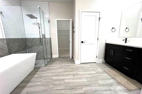 Casa en venta en Apopka, Florida, 4 dormitorios, 242.75 m2 № 1609944 - foto 15