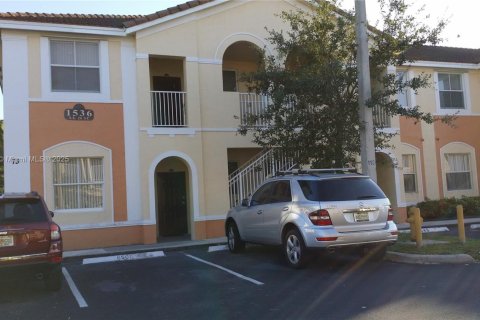 Condominio en alquiler en Homestead, Florida, 3 dormitorios, 98.48 m2 № 1978694 - foto 3