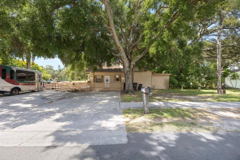 Immobilier commercial à vendre à Clearwater, Floride: 242.01 m2 № 2206286 - photo 3