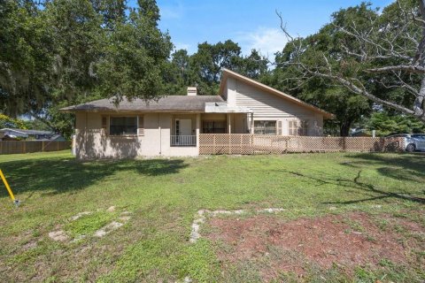 Propiedad comercial en Clearwater, Florida 242.01 m2 № 2206286