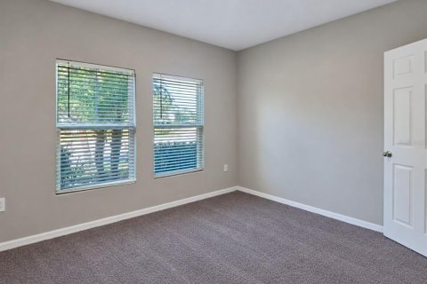 House in Riverview, Florida 5 bedrooms, 229.1 sq.m. № 2404614 - photo 12