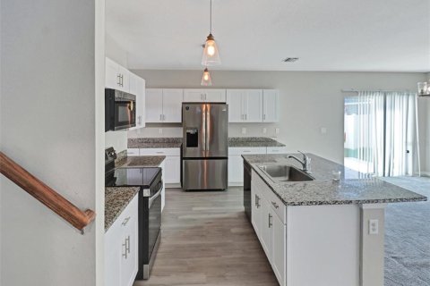 House in Riverview, Florida 5 bedrooms, 229.1 sq.m. № 2404614 - photo 9