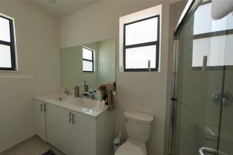 Townhouse in Homestead, Florida 3 bedrooms, 123.37 sq.m. № 1886567 - photo 9