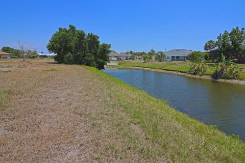 Land in Rotonda, Florida № 2159377 - photo 15