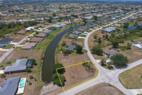 Land in Rotonda, Florida № 2159377