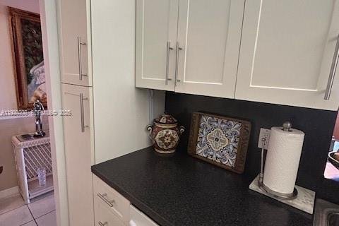 Купить кондоминиум в Дания-Бич, Флорида 2 спальни, 106.28м2, № 1989058 - фото 27