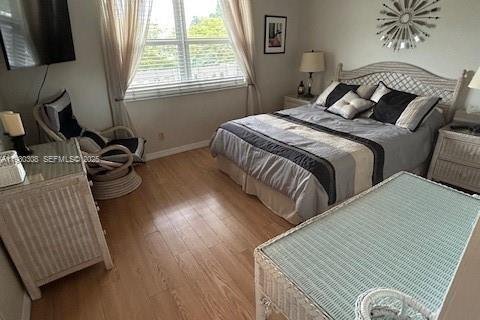 Купить кондоминиум в Дания-Бич, Флорида 2 спальни, 106.28м2, № 1989058 - фото 16